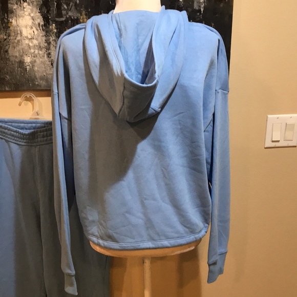 NWT 2 Piece Ease of Motion Cotton Blend Powder Blue Jogger Set-Size Large - Picture 4 of 16